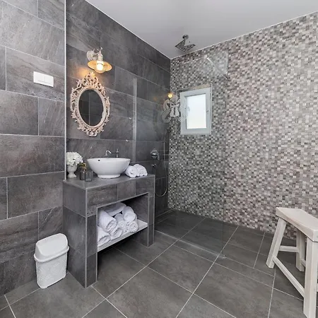 Tilagus - Perla Apartmán