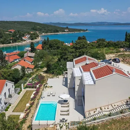 Tilagus - Perla Žman