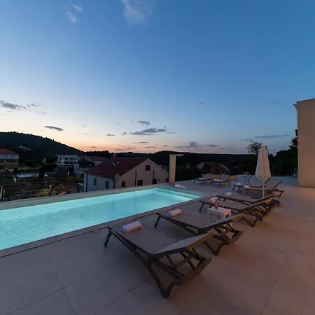 Tilagus - Perla 公寓